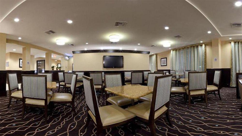 Holiday Inn Express Jacksonville Beach By Ihg Εξωτερικό φωτογραφία