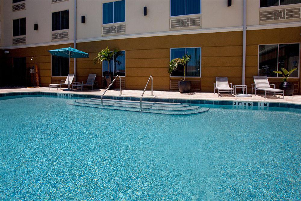 Holiday Inn Express Jacksonville Beach By Ihg Εξωτερικό φωτογραφία