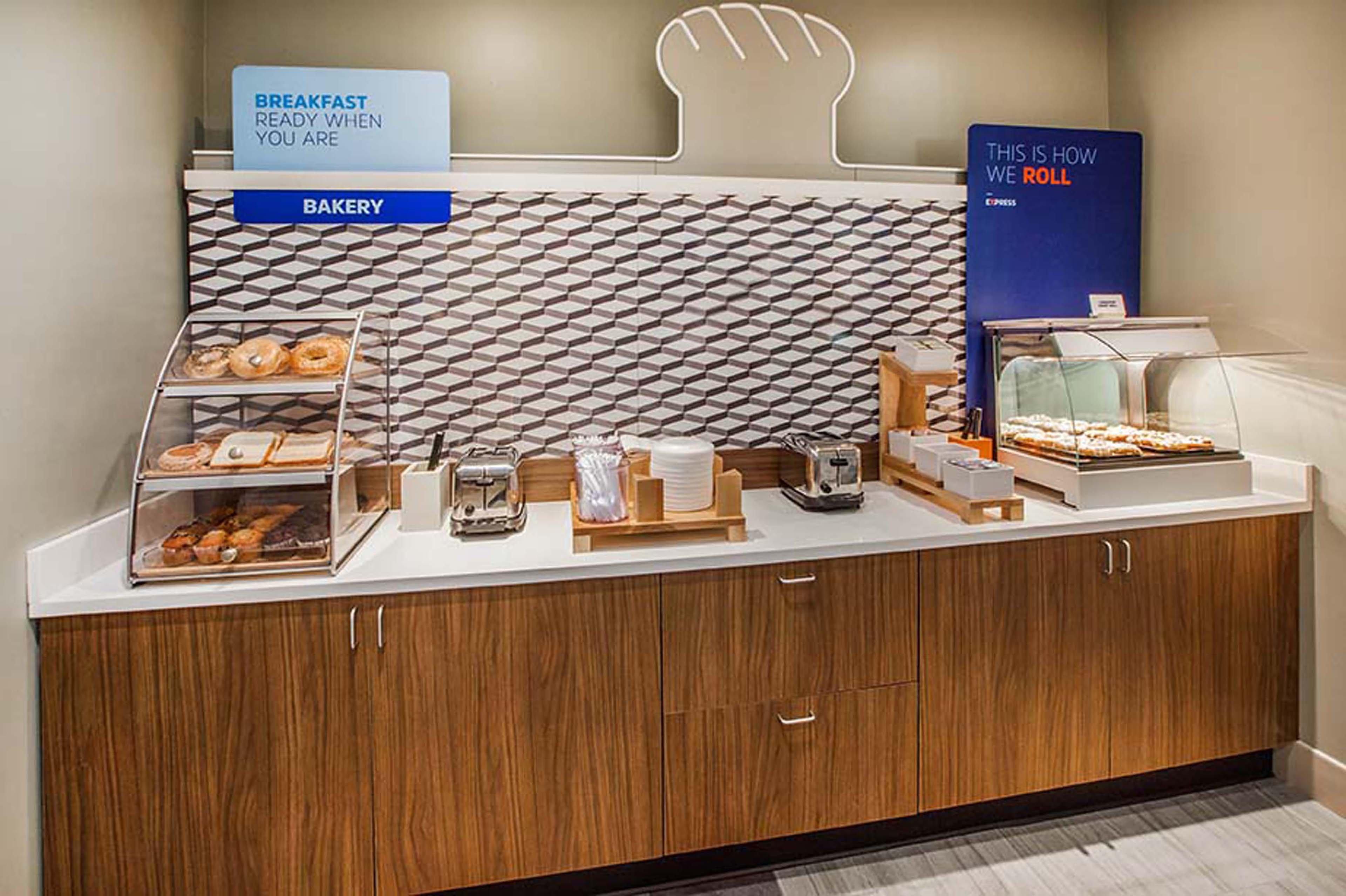Holiday Inn Express Jacksonville Beach By Ihg Εξωτερικό φωτογραφία