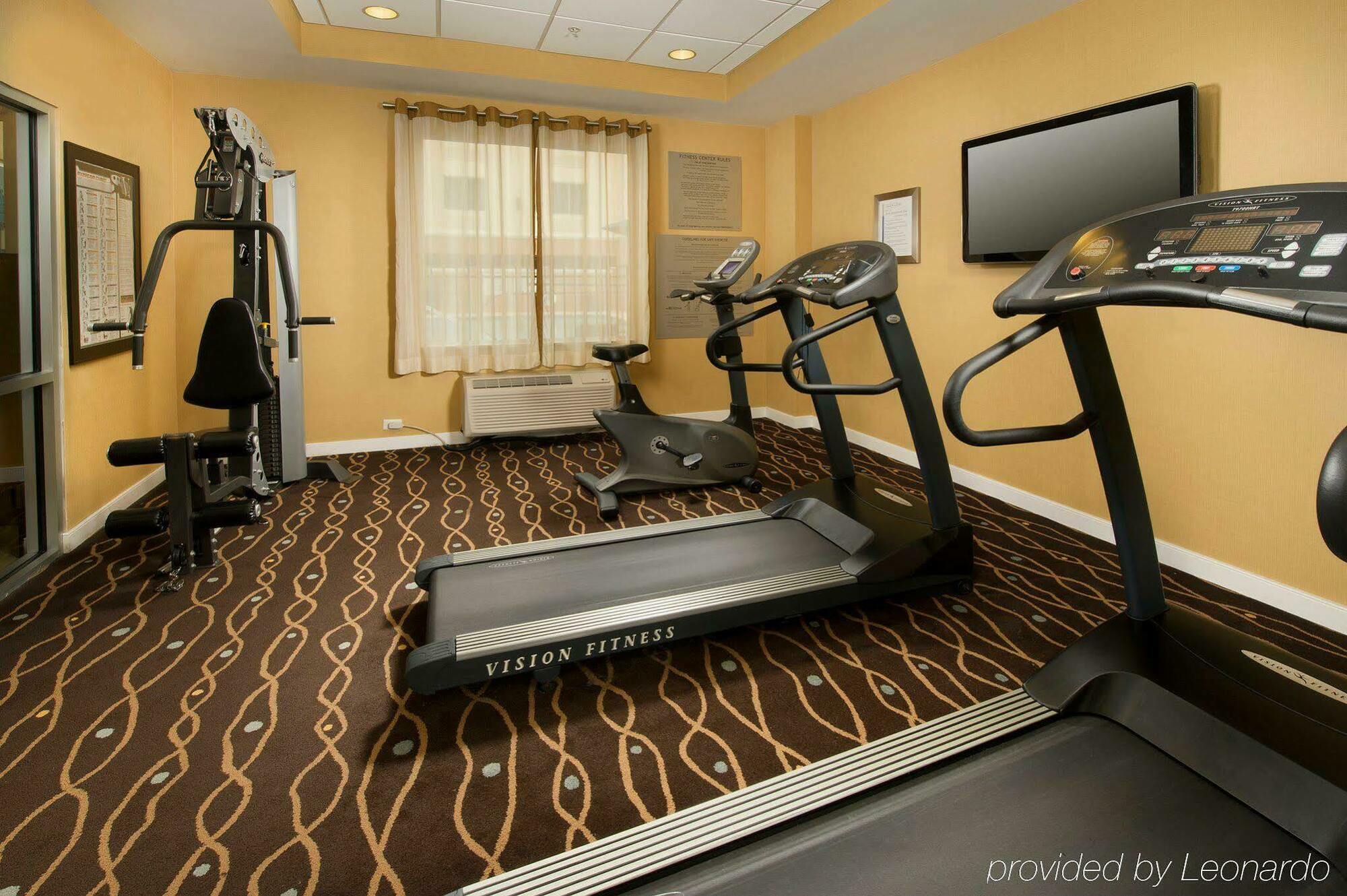 Holiday Inn Express Jacksonville Beach By Ihg Εξωτερικό φωτογραφία
